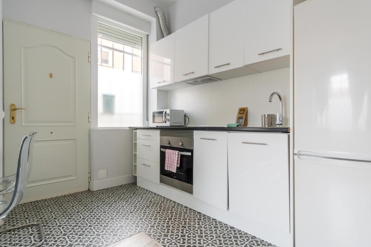 Modern Apartment-1Bedroom 1Bathroom-Tetuan Madrid Eksteriør billede